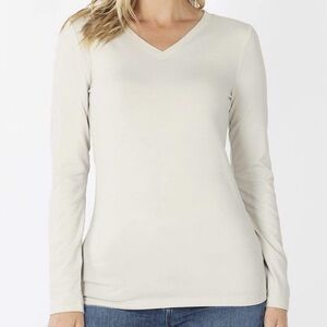 Women's Cream V-Neck Long Sleeve Top